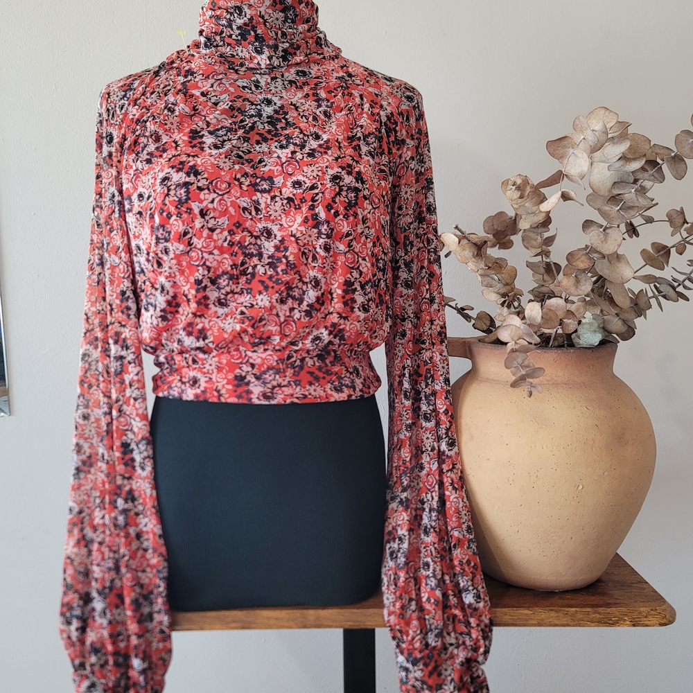 Free People "All Dolled Up" Red Orange Floral Mesh Crop Top Boho Cottage Sz S